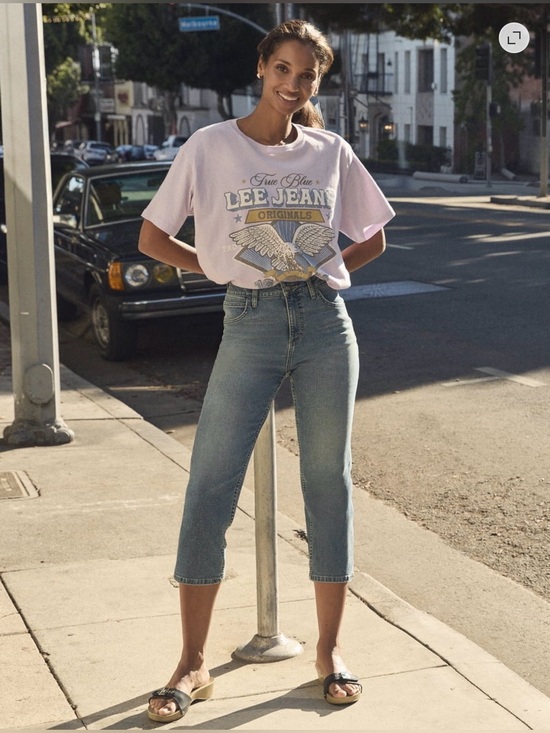 Denim - Lee Women 23” Capri Mid Rise Push Back
